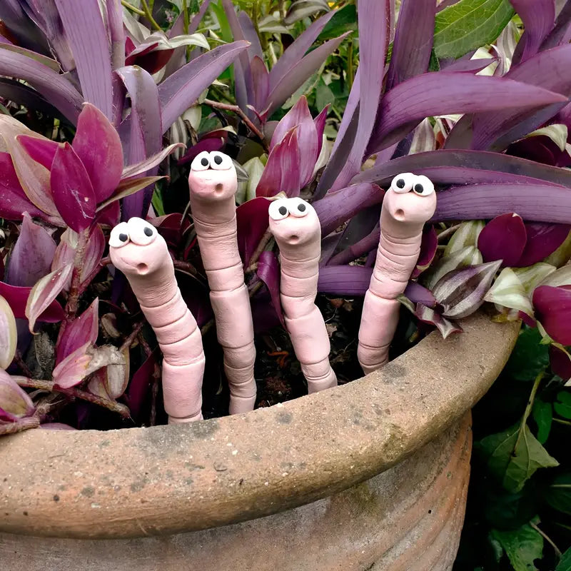 2pcs Funny Thirsty Worm Plant Decor