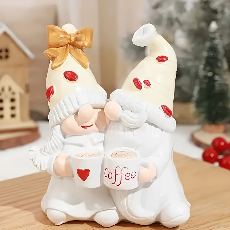 CaféGnome™ Winter Coffee Couple Statues