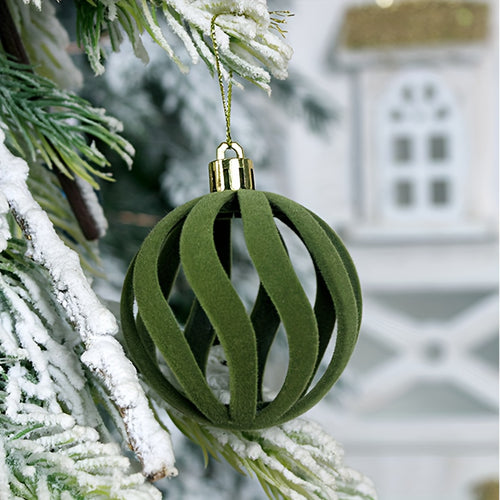 Velvet-Flocked Christmas Ornament Set