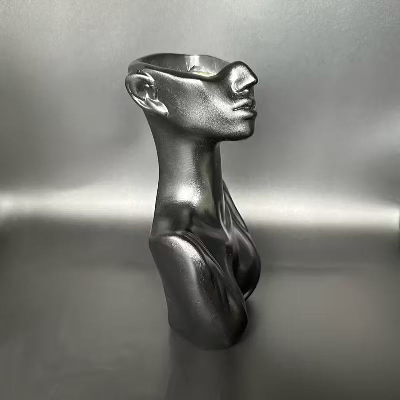 Velora Vase