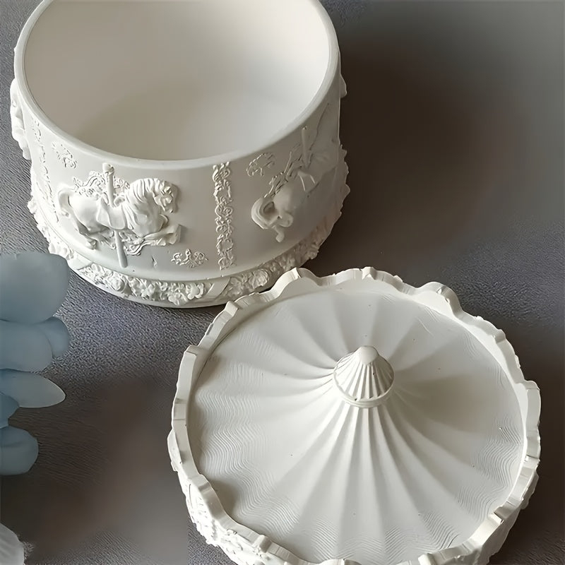Merry-Go-Round Storage Box