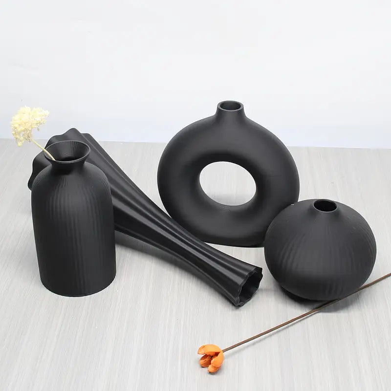 Solara – Boho-Chic Vase Trio