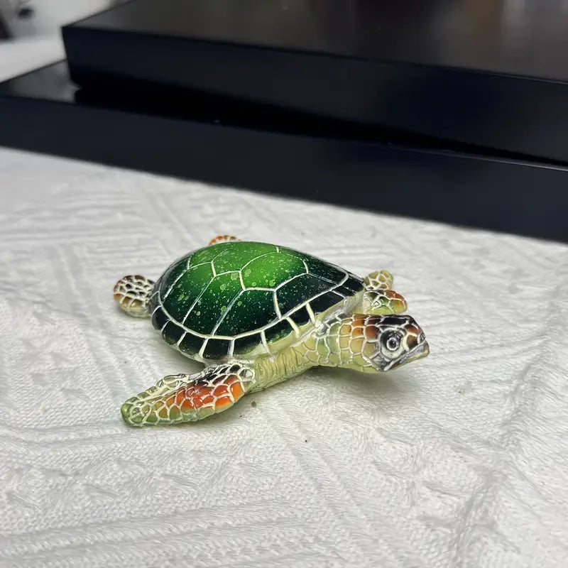 Elegance in Shell – Stylish Sea Turtle Sculpture