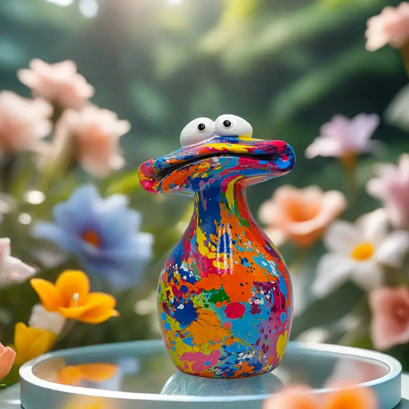 SplashPop™ – Vibrant Resin Frog Figurine