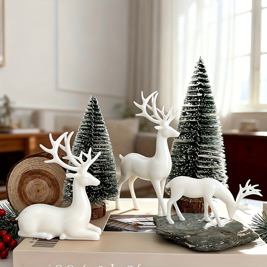 “Woodland Harmony” – 5-Piece Deer Family Christmas Ornament Set |