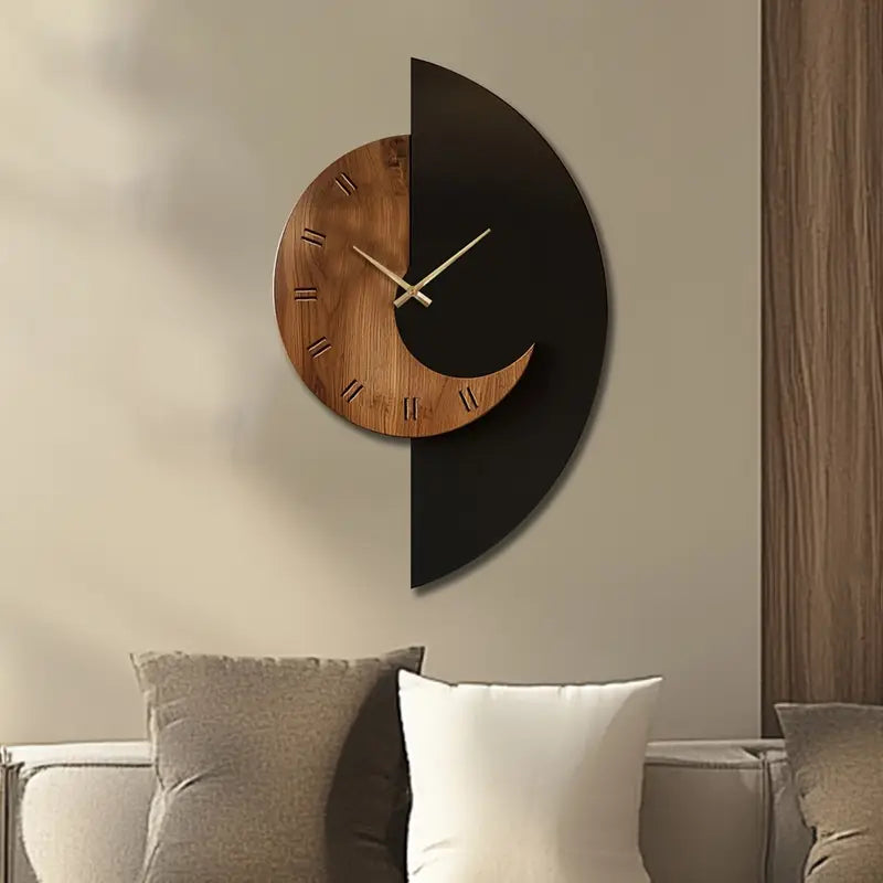 Lunara – Wall Clock