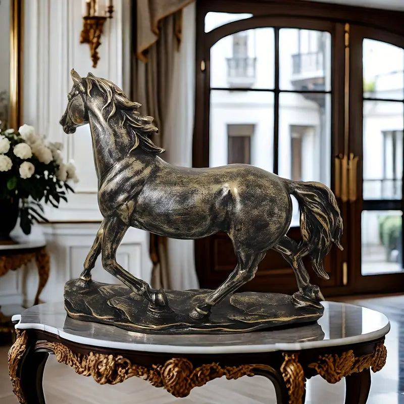 Majestic Stride – Vintage Equestrian Figurine