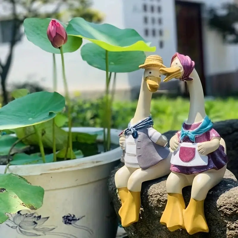 Amour d'Automne – Duck Lovers in Resin