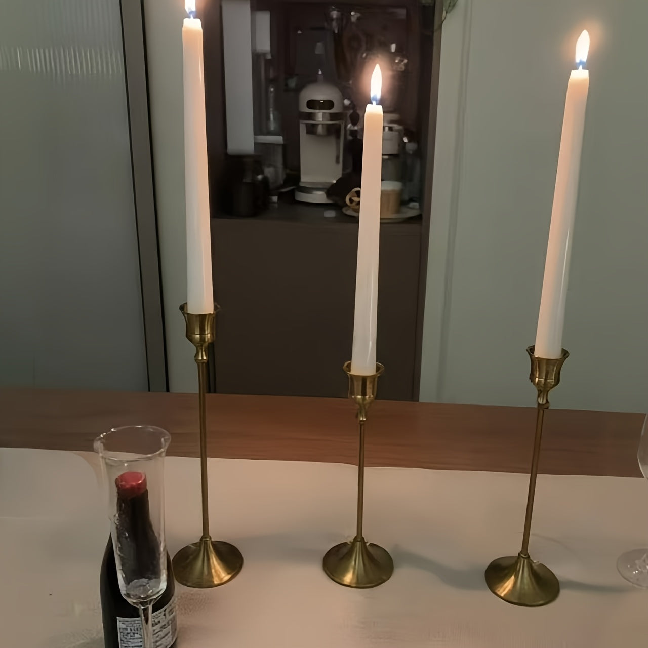 “Lumière Elegance” – 6-Piece European-Style Metal Candlestick Set