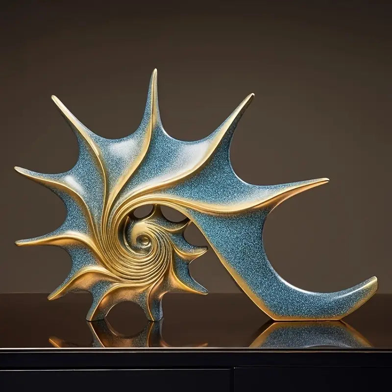 Atlantic Grace – Classic Nautical Conch Sculpture