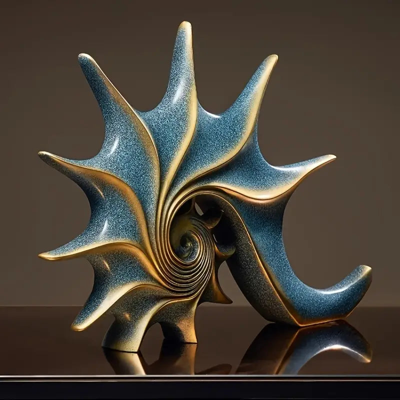 Atlantic Grace – Classic Nautical Conch Sculpture